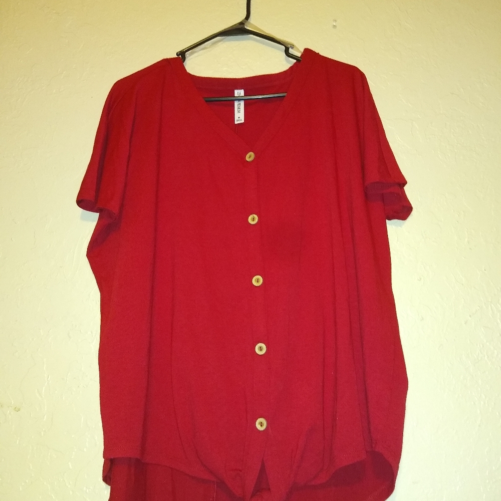 Bold red top